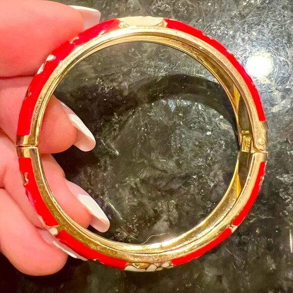 Rare red white gold, hello Kitty enamel clamper bracelet 4 girl small wrist - Picture 3 of 4